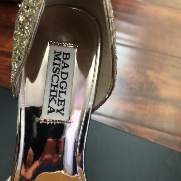 Badgley Mischka Ozara Glittered Evening Pump - Picture 4 of 7